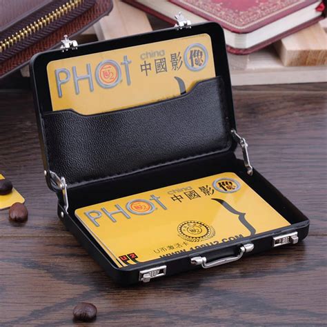 visiting card holder for men